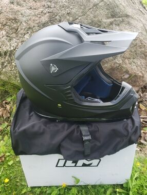 NWT - ILM Adult Dirt Bike Helmet Motocross ATV (Matte Black, Adult-XLarge)
